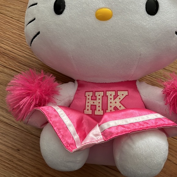 🌺Hello Kitty Plush - Picture 7 of 10